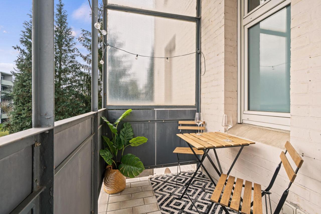 Wohnen Im Alten Bahnhof Inkl Balkon - 5 Min Zum Ravensburger Spieleland Meckenbeuren Exterior foto